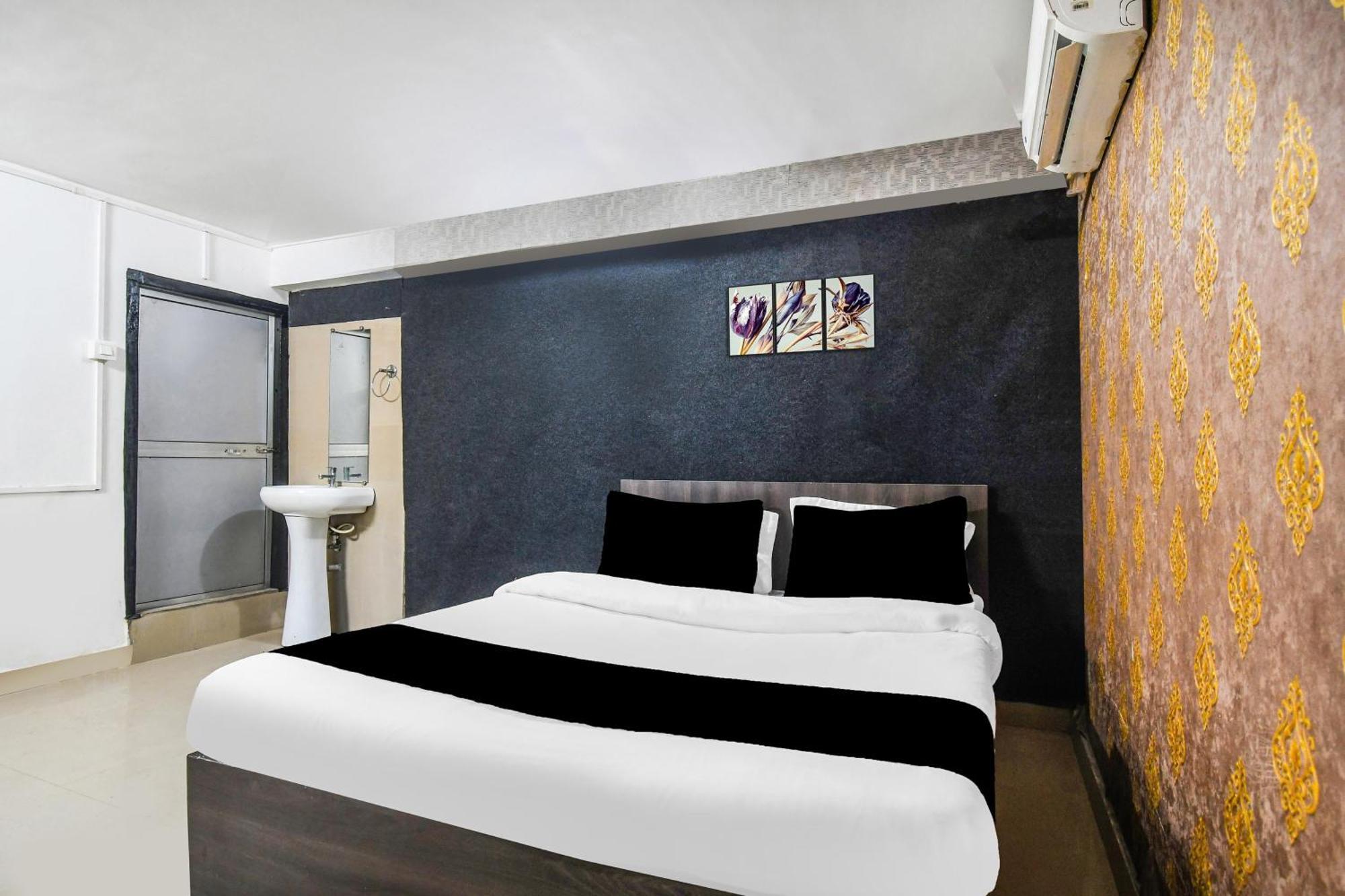 Super Hotel O Champasari Siliguri Formerly Four Fox Suits Panchanai Ngoại thất bức ảnh