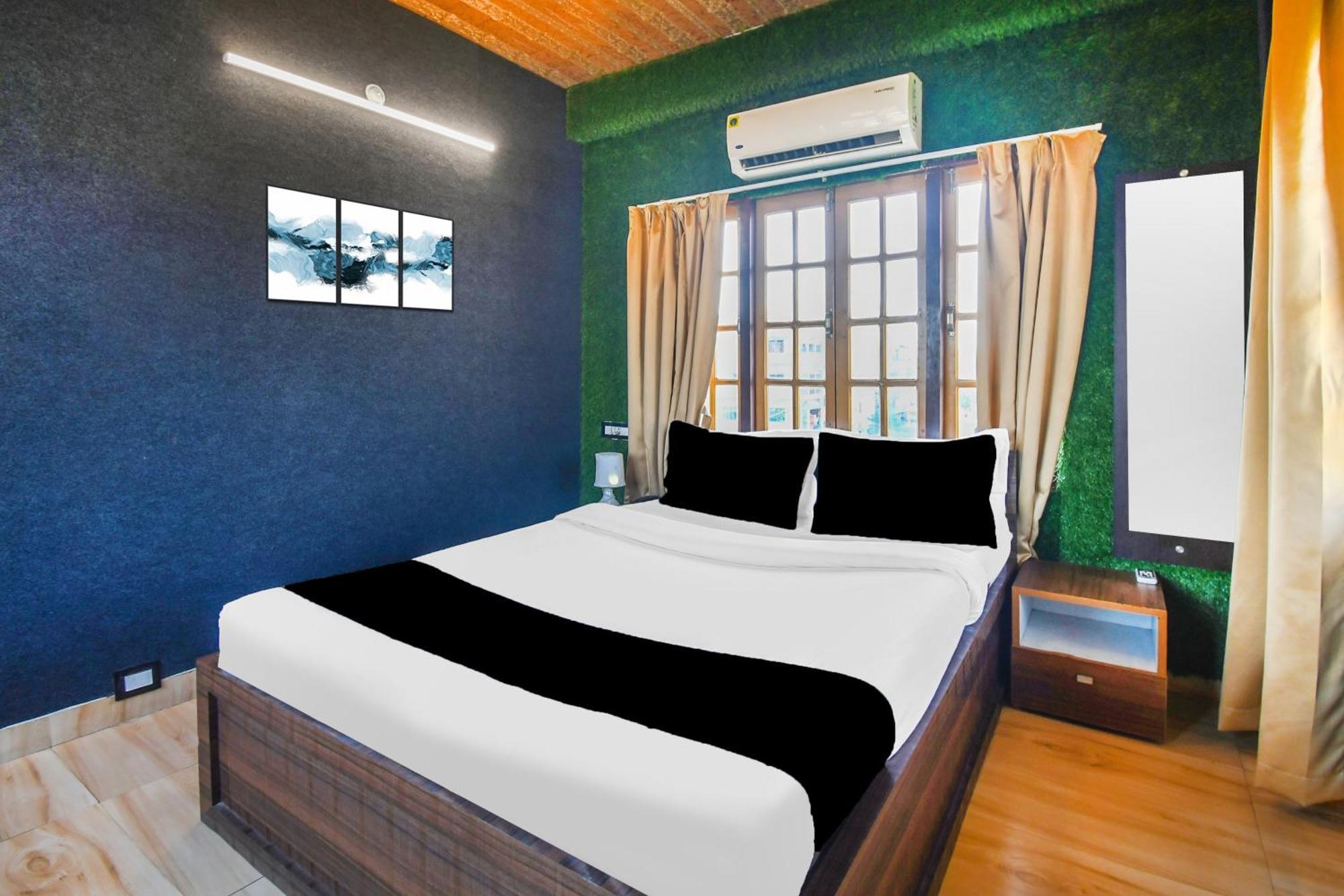 Super Hotel O Champasari Siliguri Formerly Four Fox Suits Panchanai Ngoại thất bức ảnh