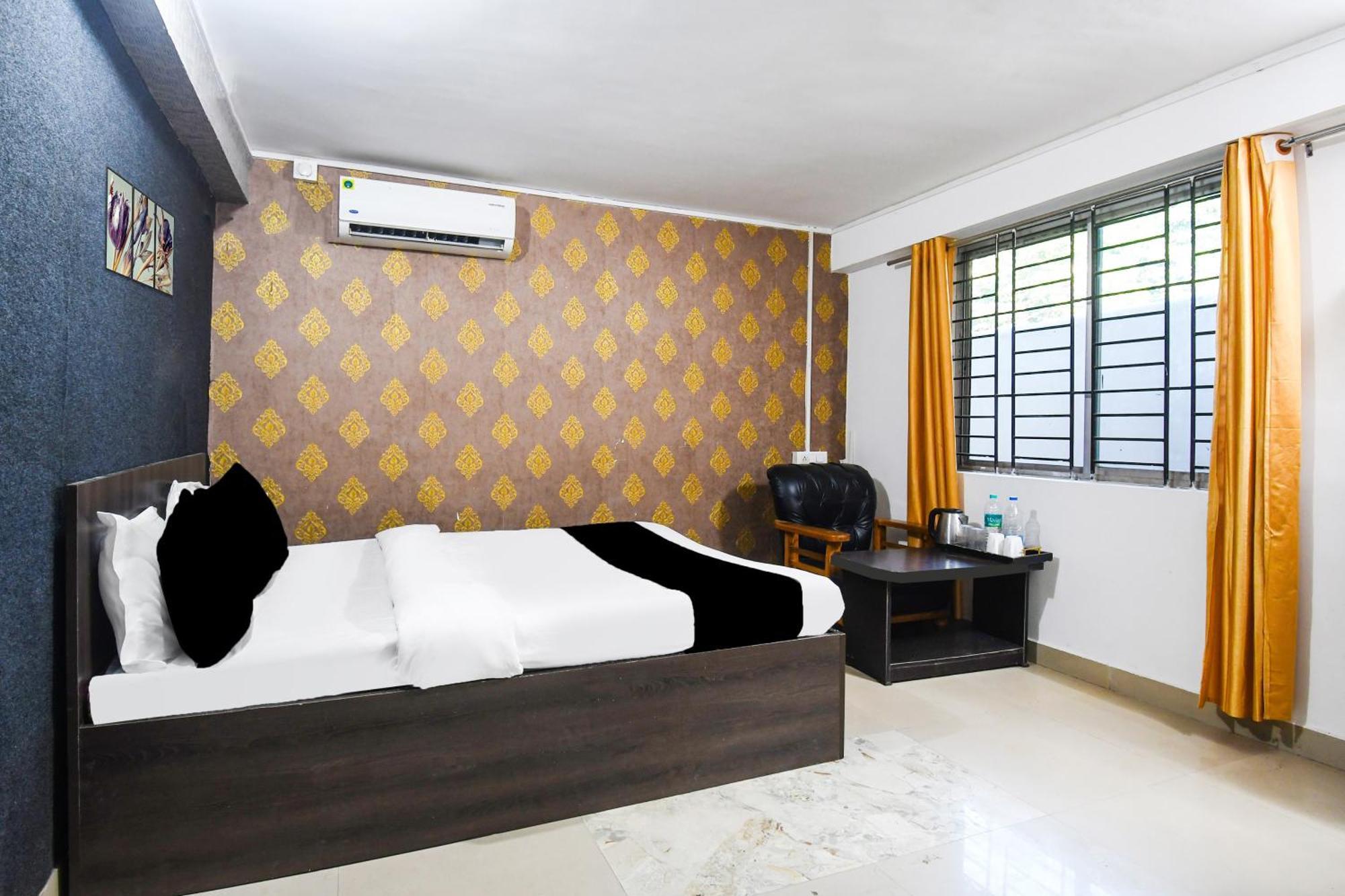 Super Hotel O Champasari Siliguri Formerly Four Fox Suits Panchanai Ngoại thất bức ảnh
