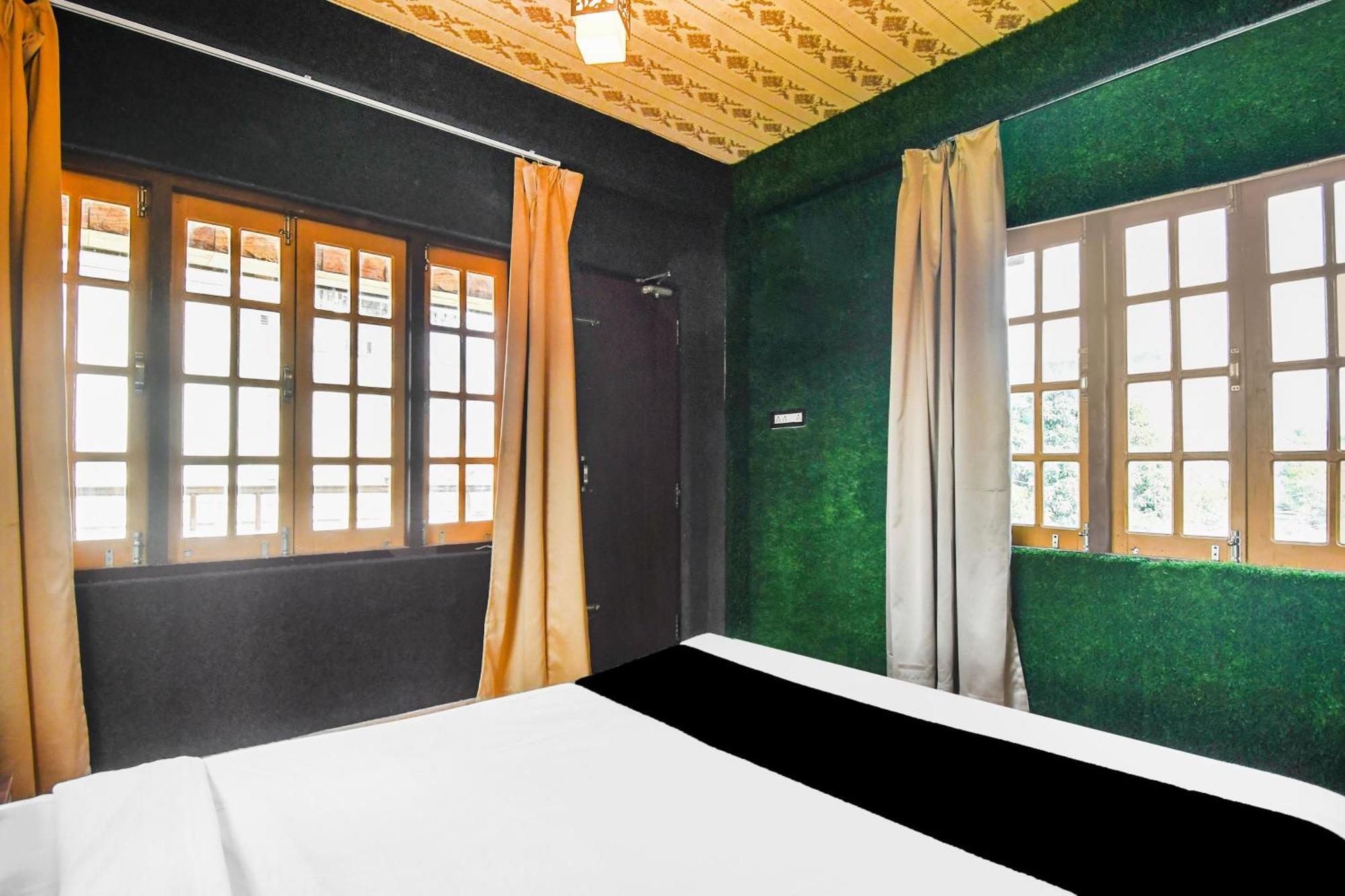 Super Hotel O Champasari Siliguri Formerly Four Fox Suits Panchanai Ngoại thất bức ảnh