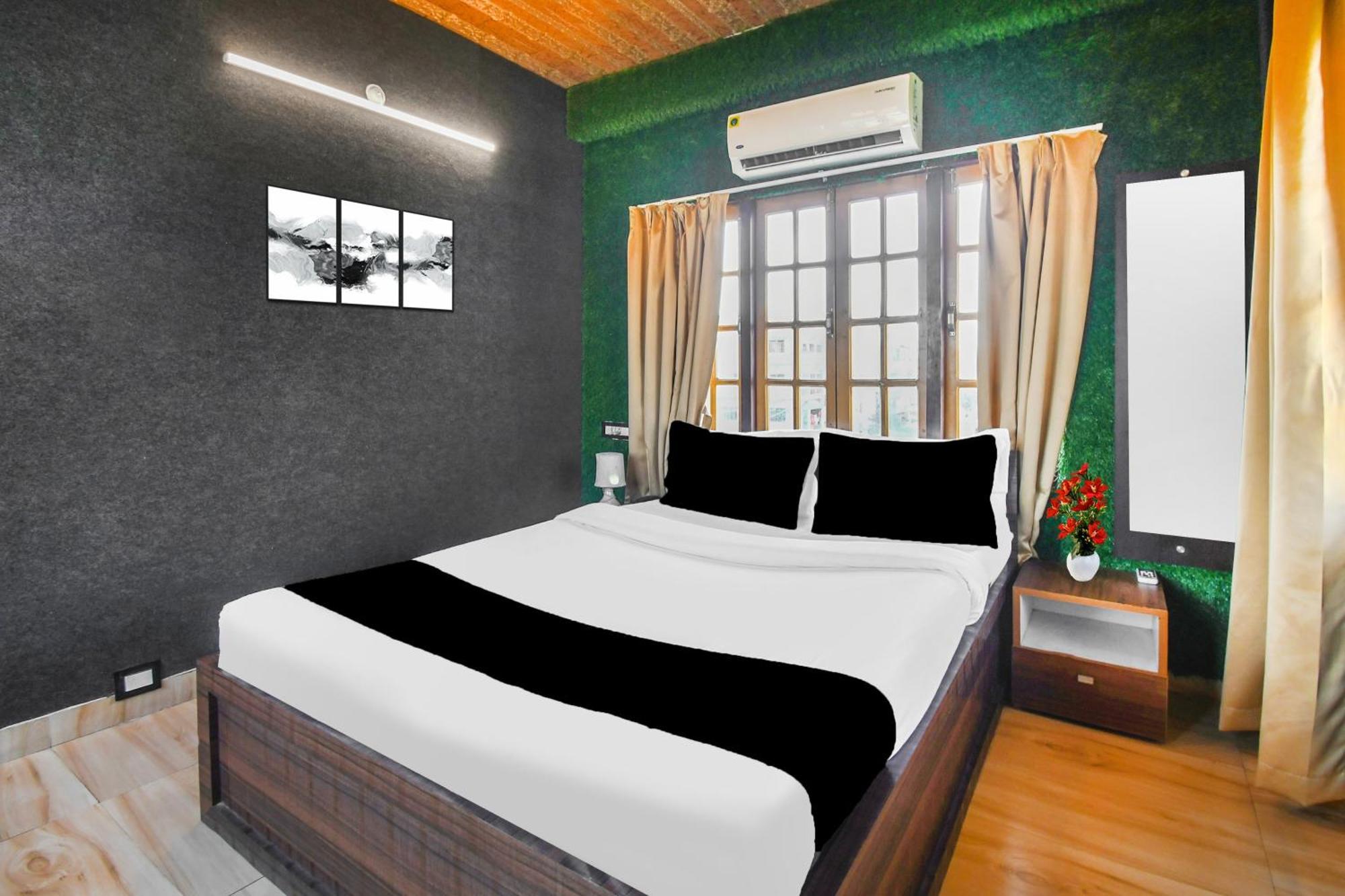 Super Hotel O Champasari Siliguri Formerly Four Fox Suits Panchanai Ngoại thất bức ảnh