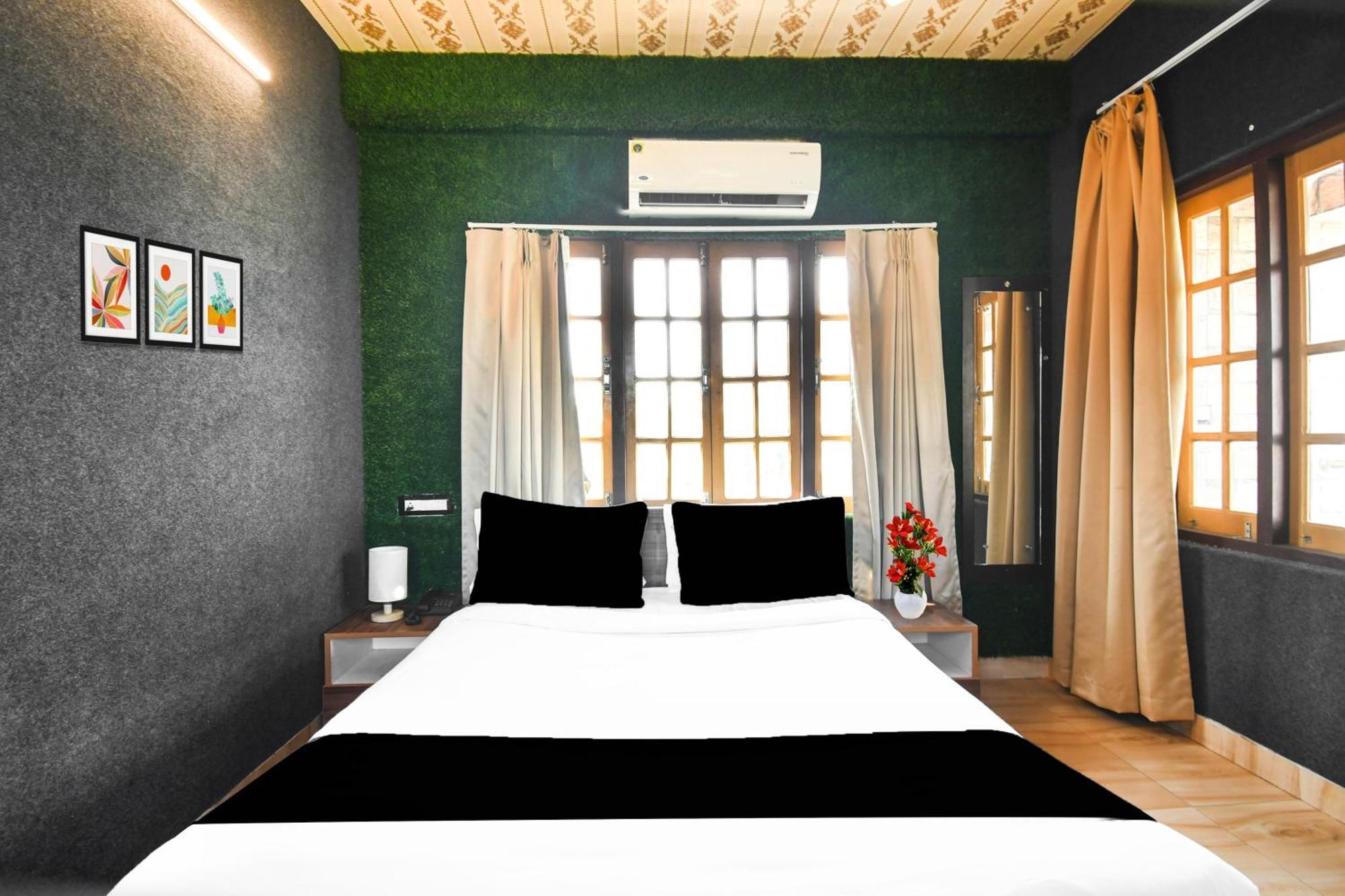 Super Hotel O Champasari Siliguri Formerly Four Fox Suits Panchanai Ngoại thất bức ảnh
